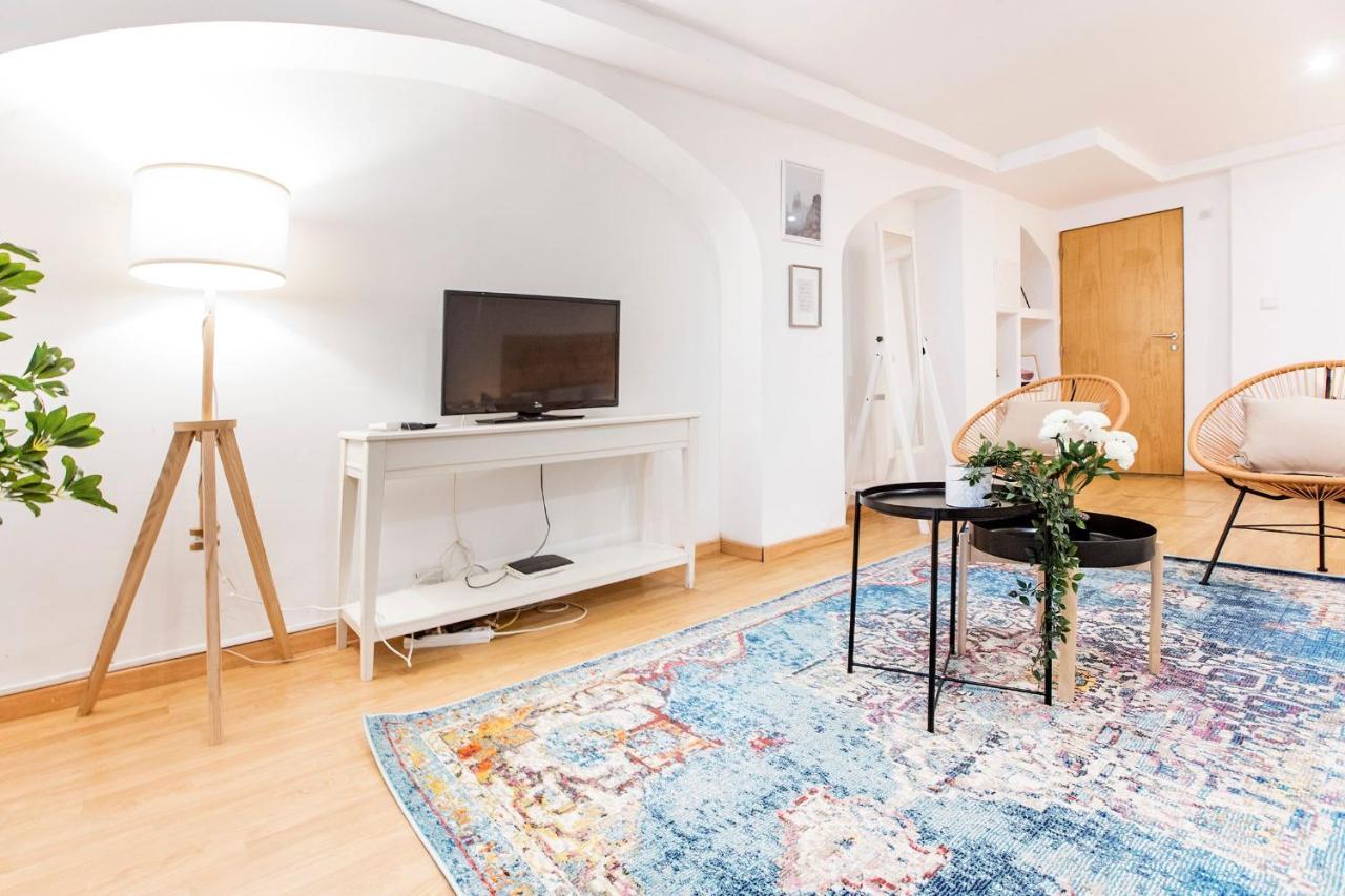 Almada Hideaway W/ Ac & Private Pool By Lovelystay Porto Exterior photo